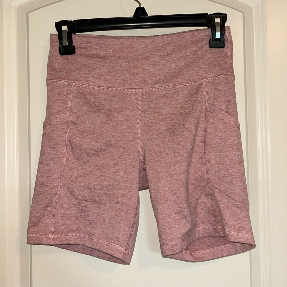 Zobha Women's Athletic biker Shorts in Soft Pink
